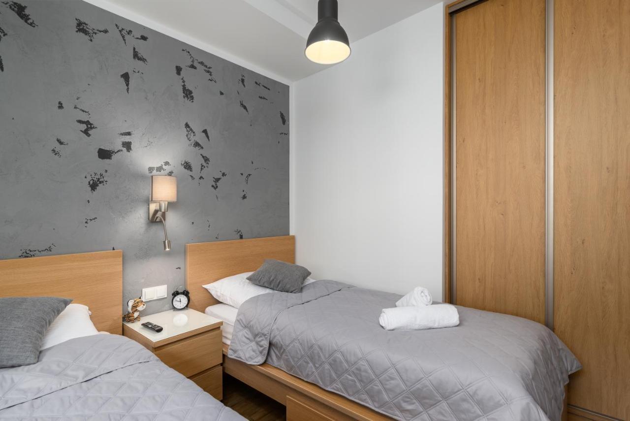 Czarna Perla- Apartament Przy Solisku Щирк Екстериор снимка